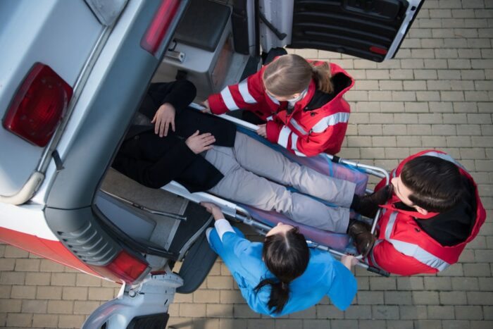 Les avantages des services de taxi ambulance pour les patients et leurs familles