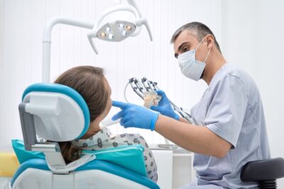 Chirurgie Dentaire en Tunisie : Une Option Avantageuse pour Votre Sourire ?