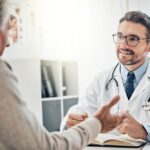 Comment choisir la meilleure mutuelle pour les seniors