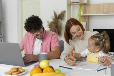 Différences entre éducation classique et pédagogie Montessori